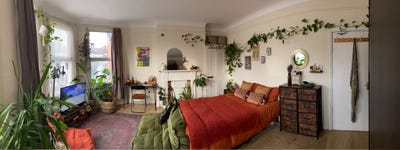 Large Double Room on Top Floor  Main Photo