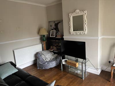 Spacious 3-Bedroom House with 2 Living Rooms & 2 B Main Photo