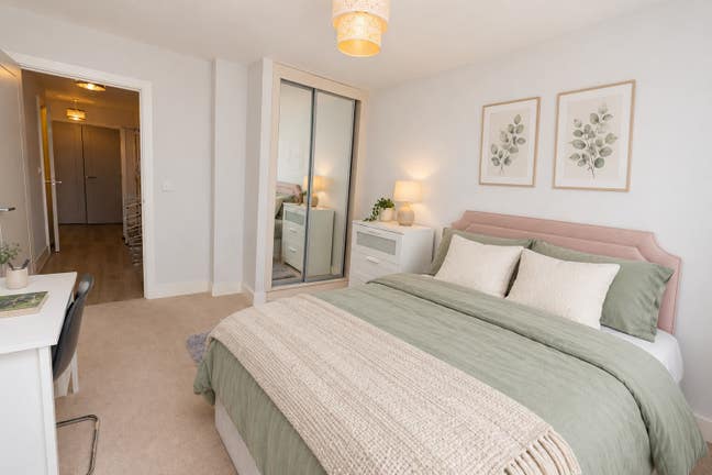 🌿 Double Room 3 Bed flat & Beautiful Reception 🌿 Main Photo