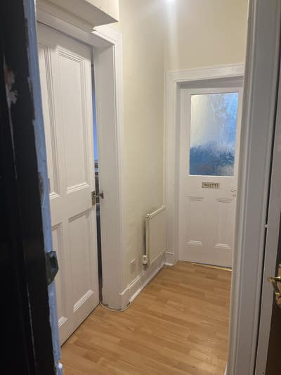 One bedroom flat to let in great location Main Photo
