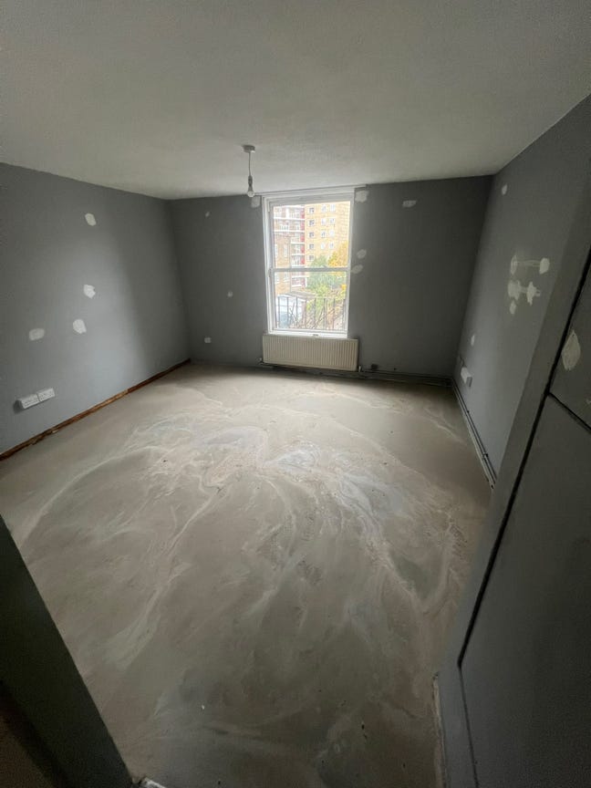 Stunning Split Level Flat in Ladbroke Grove  Main Photo