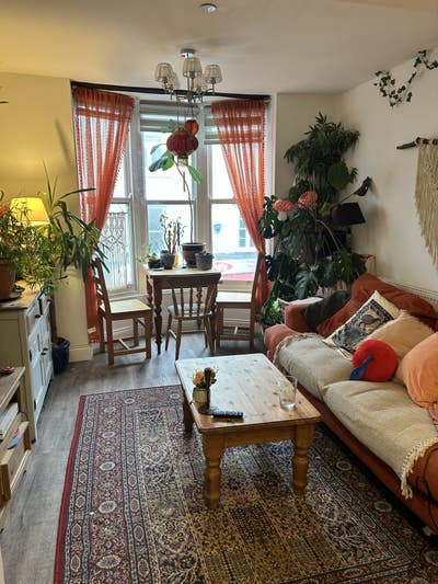 🌿 Double room in a central Brighton flat  Main Photo