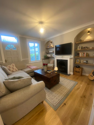 Refurbished double bedroom  Main Photo