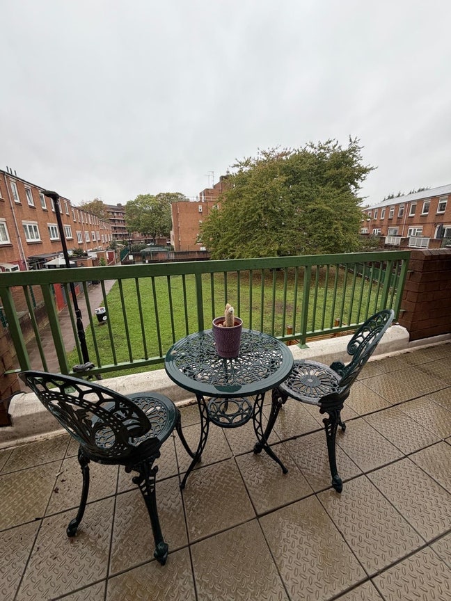 Big double room with private balcony Main Photo