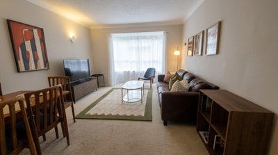 Stylish, Fully Furnished 2-Bed Flat in Surbiton Main Photo