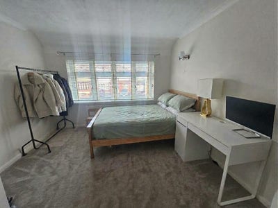 1 double bedroom available Main Photo
