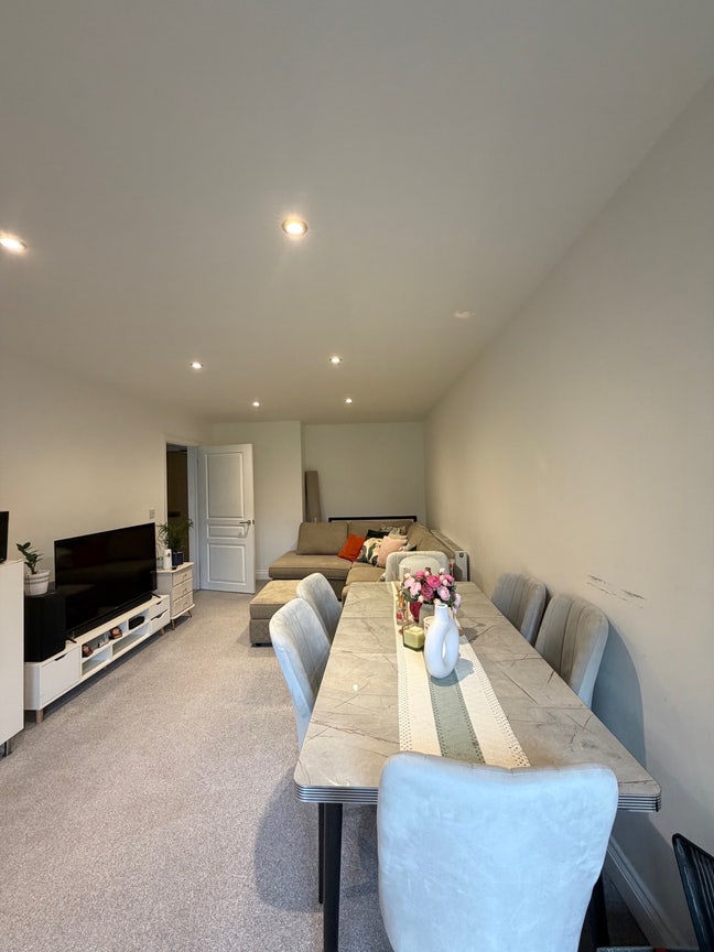 An en-suite double room for rent  Main Photo