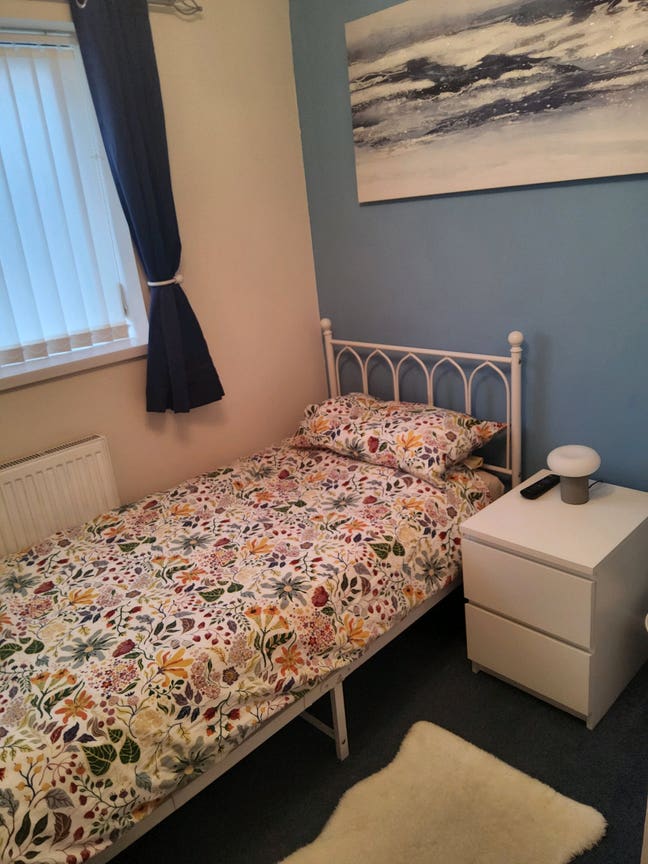 Single Room for rent Main Photo