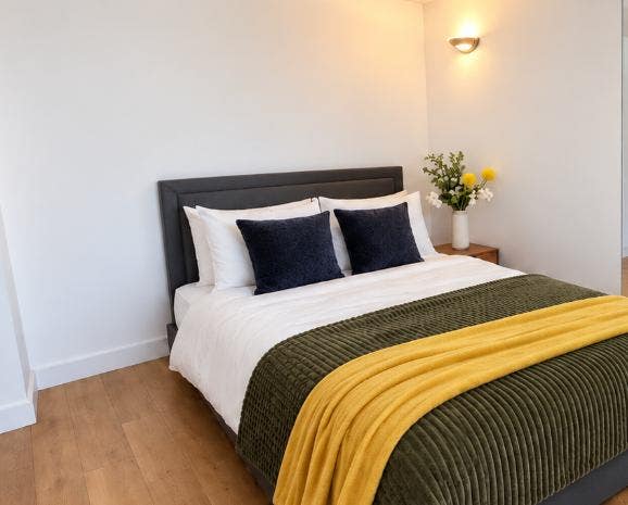 Bright Double | Bills Included | Bromley South Main Photo