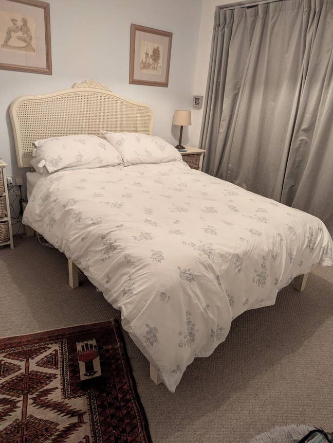 Double room with en-suite and canal view Main Photo
