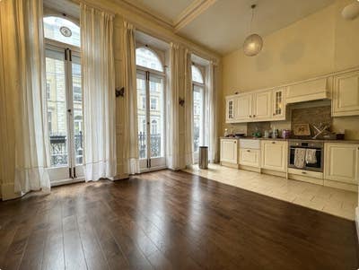 Prime location 1.5 bed - Hyde Park Main Photo