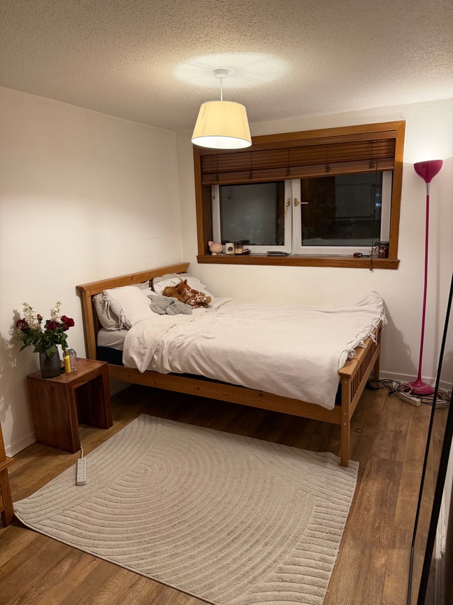 Double Room near Glasgow City Centre  Main Photo