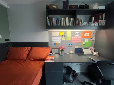 Student En-suite - Sublet 6 December to March 6  Main Photo