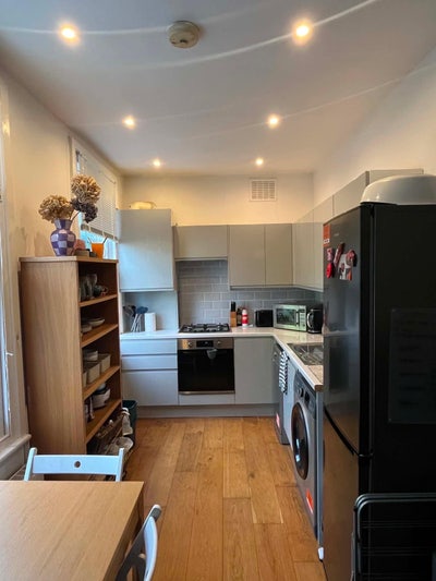Double Room Available in Islington (N7) Main Photo