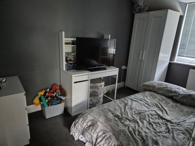 Double Room to Rent Main Photo