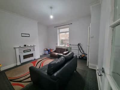 Room in Shared House Huddersfield Main Photo