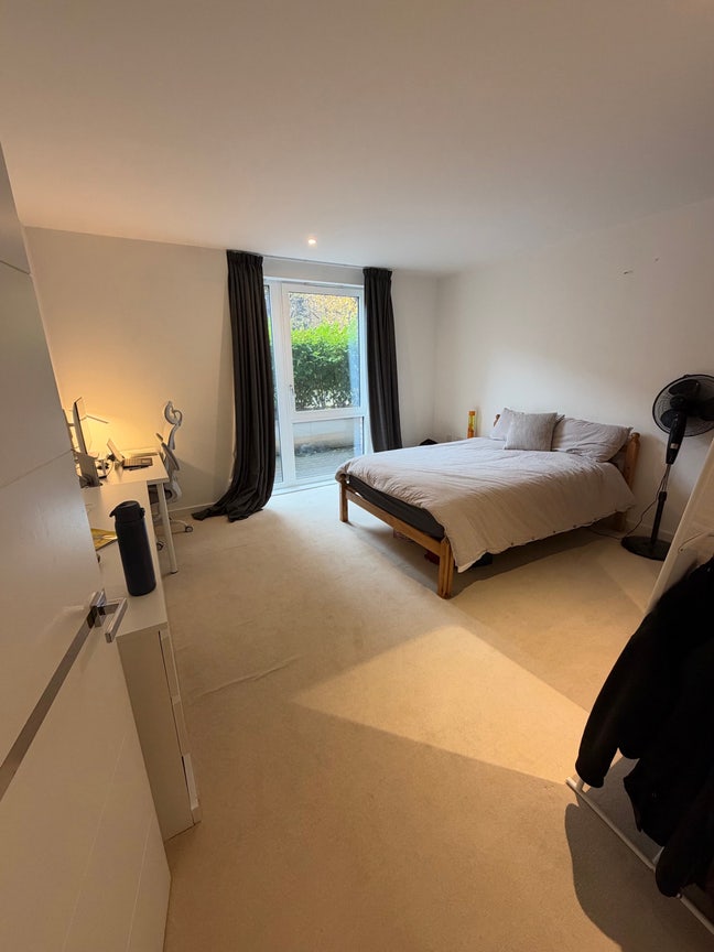 Double room furnished Main Photo