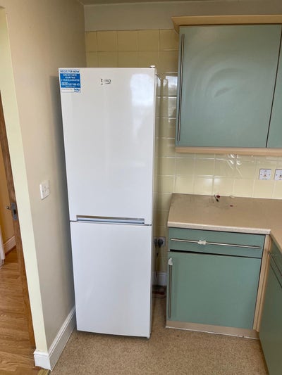 Two-Bedroom Property to Rent Glebelands Close, Nor Main Photo