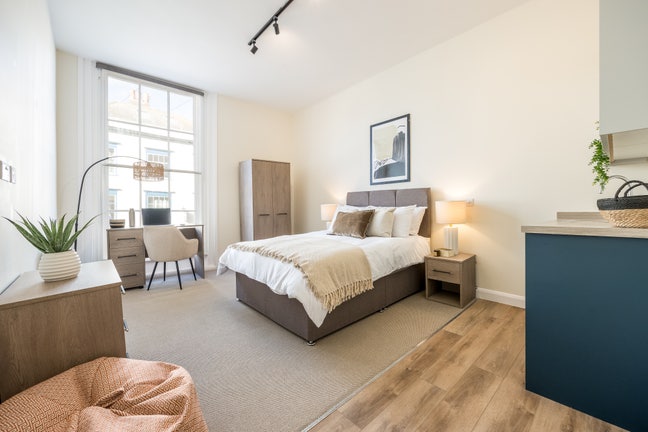 BRAND-NEW Co-Living in the Heart of Abingdon⭐ Main Photo