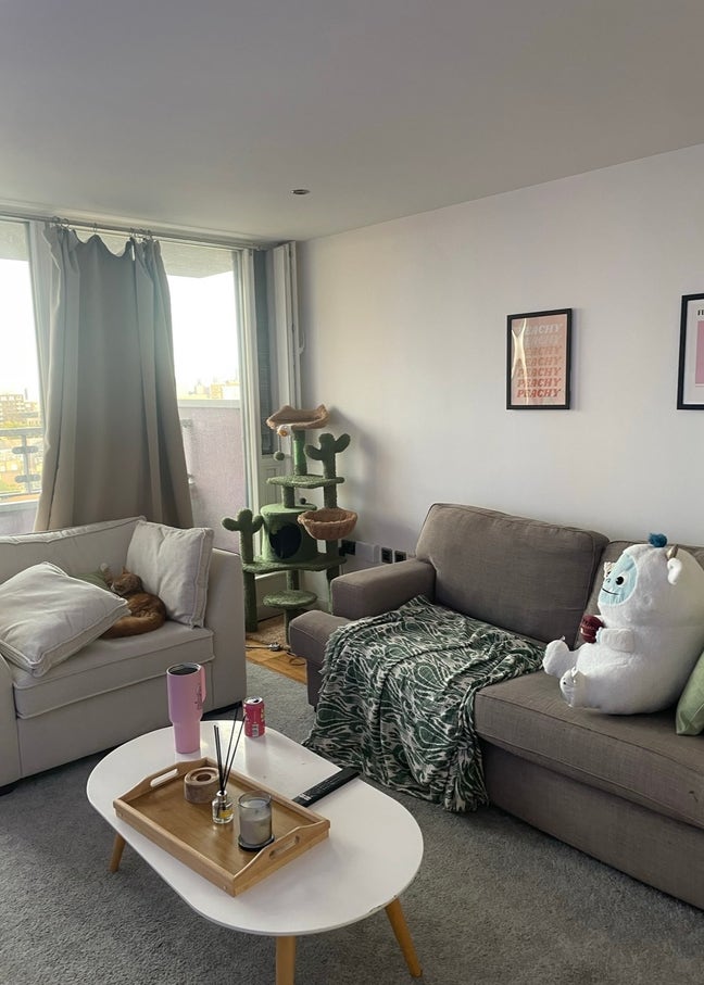 Double Ensuite Room in Modern East London Flat 🏡✨ Main Photo