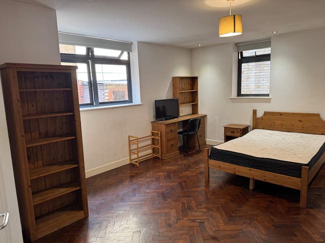 S1 City Centre Studio – 1 Min to Tram, Bills Inc Main Photo