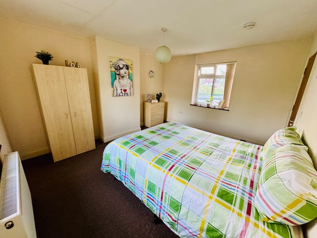 🏠Double Room (Single Use) in West Acton – Zone 3 Main Photo