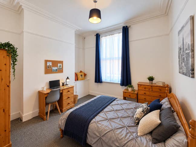 🔥 Student Living Sorted | Hind Street | From &pound;110 Main Photo
