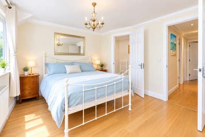 Furnished Rooms Available in a Home - Ash Vale  Main Photo