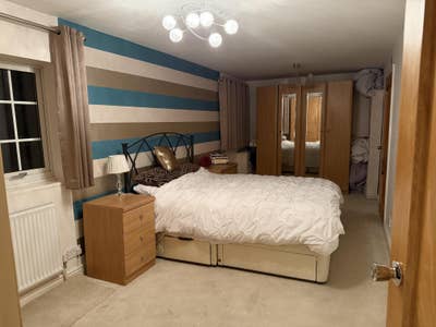 Room to rent in a Luxury Property Main Photo