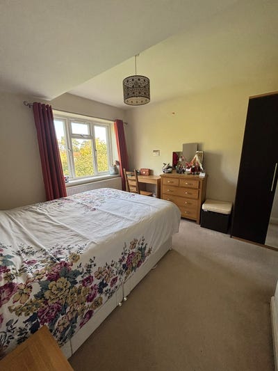 Room to let Main Photo