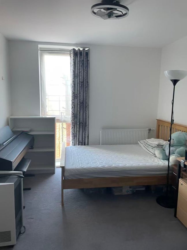 Double En-Suite Room rent in Dartford  Main Photo