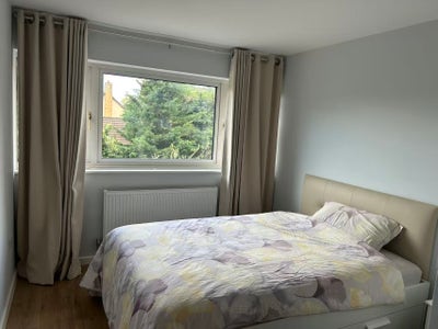 Brand new, ensuite double bedroom  Main Photo