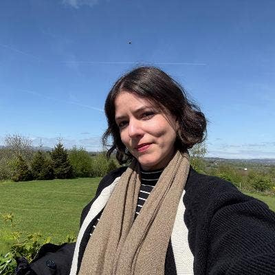 professional looking for a room in Edinburgh Main Photo
