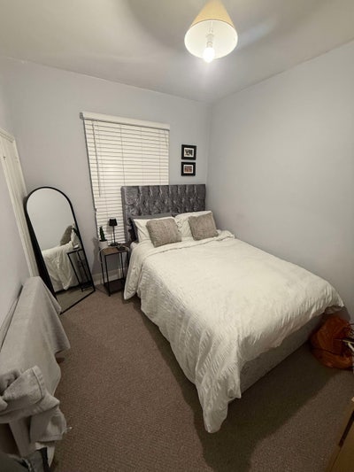 Double furnished room for short or long term let Main Photo