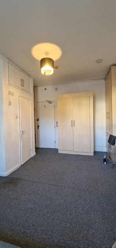Nice Clean Studio Flat to let in Maidstone  Main Photo