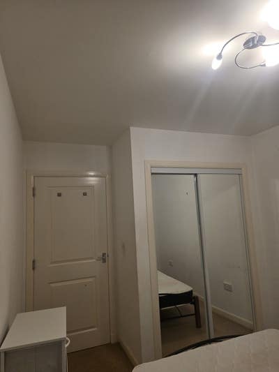 One double bedroom  Main Photo