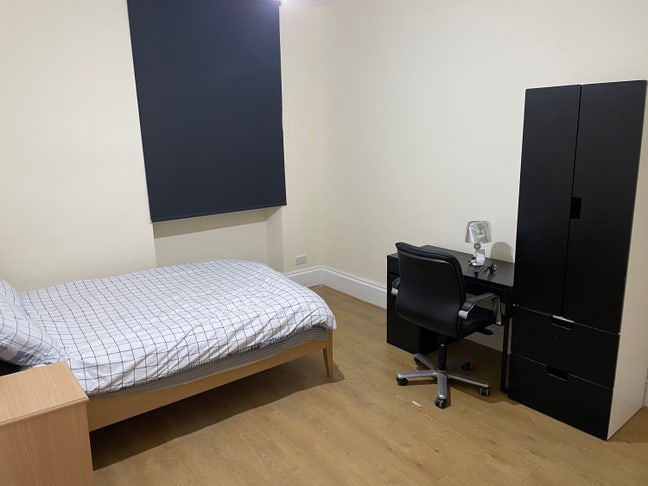 Double room - G51 2RR near ibrox underground  Main Photo