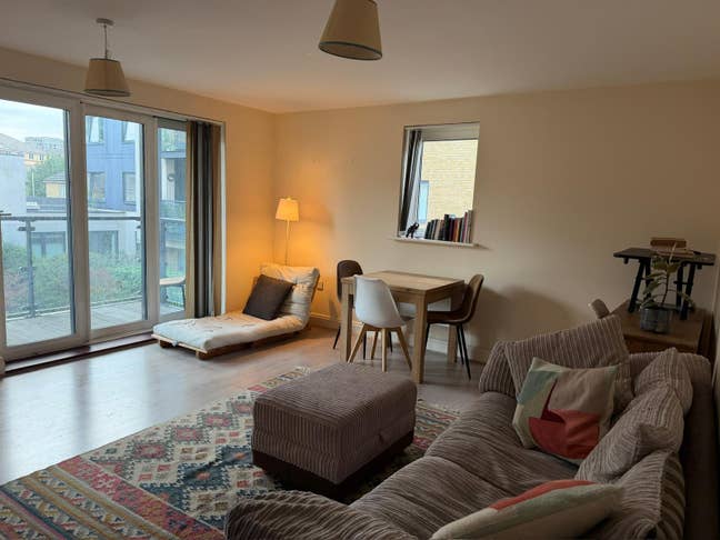 Comfortable double room near Elephant & Castle Main Photo