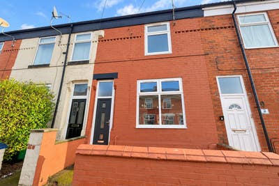 Beautifully Refurbished Two-Bedroom Home M19 3EW Main Photo