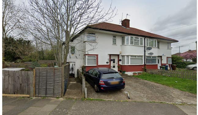 2-bed maisonette available to rent in south harrow Main Photo