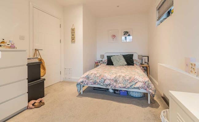 Double room with private bathroom Main Photo