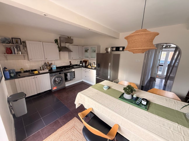 Newly refurbished double and kings size room  Main Photo