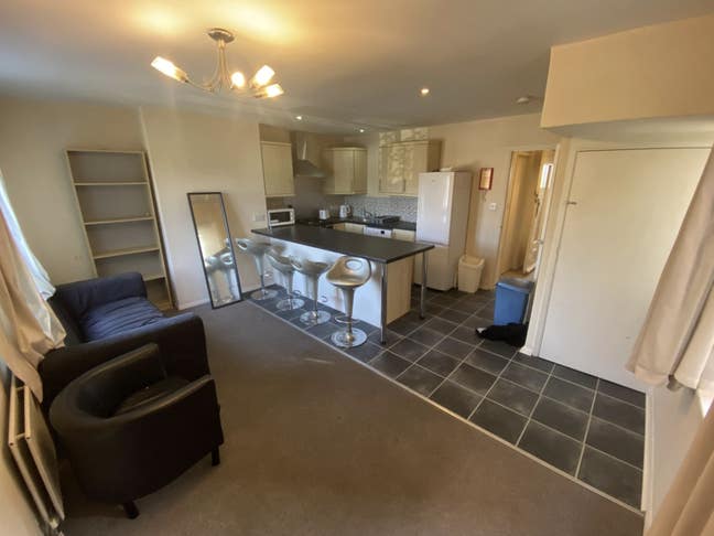 2 Student Doubles | Canterbury | Bills Included Main Photo
