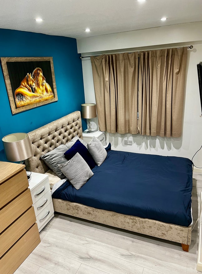 En- Suite Double Room Available – Fully Furnished Main Photo