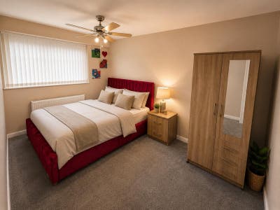 Large Rooms to Rent  Main Photo