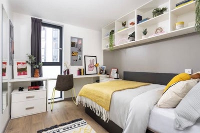 Unite Students Parkway Gate En-Suite Room Availabl Main Photo