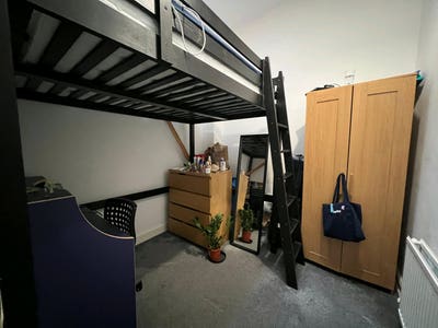 Double Room in Marchmont Main Photo