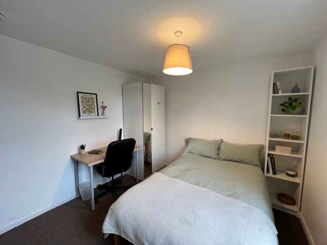 5-Bed House, All En-Suite, Bills Inc Warwick Uni Main Photo