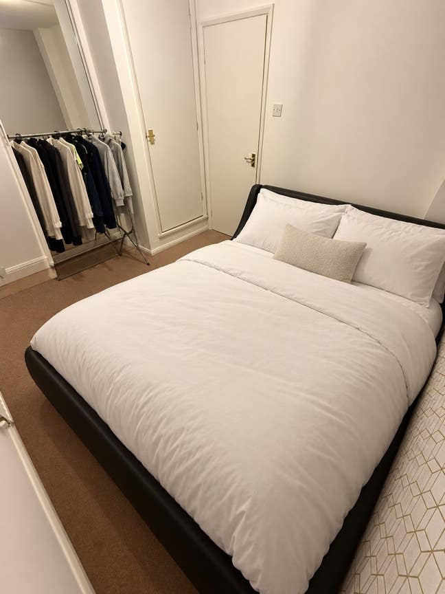 Cosy double room in Heart of Bromley Main Photo
