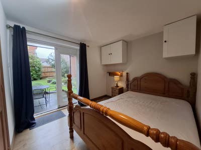 Self-Contained Annex with Garden, Loughton  Main Photo